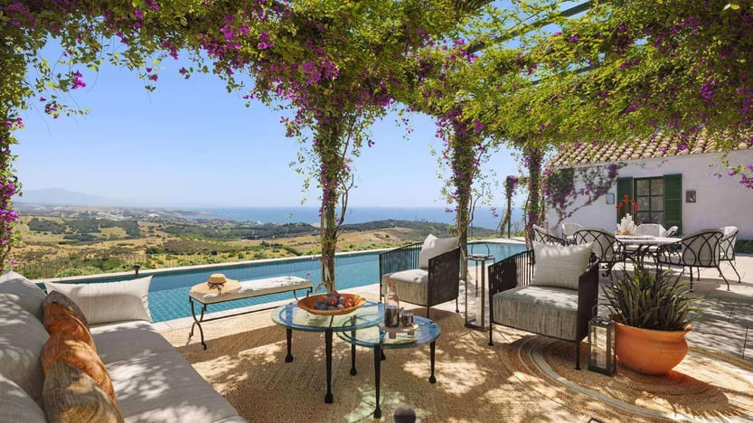 Loma-de-Cortesin-Patio